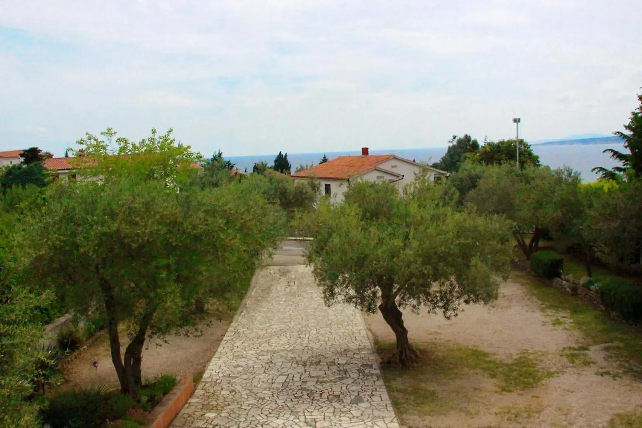 Bed & Breakfast Rooms Amfora Krk Town